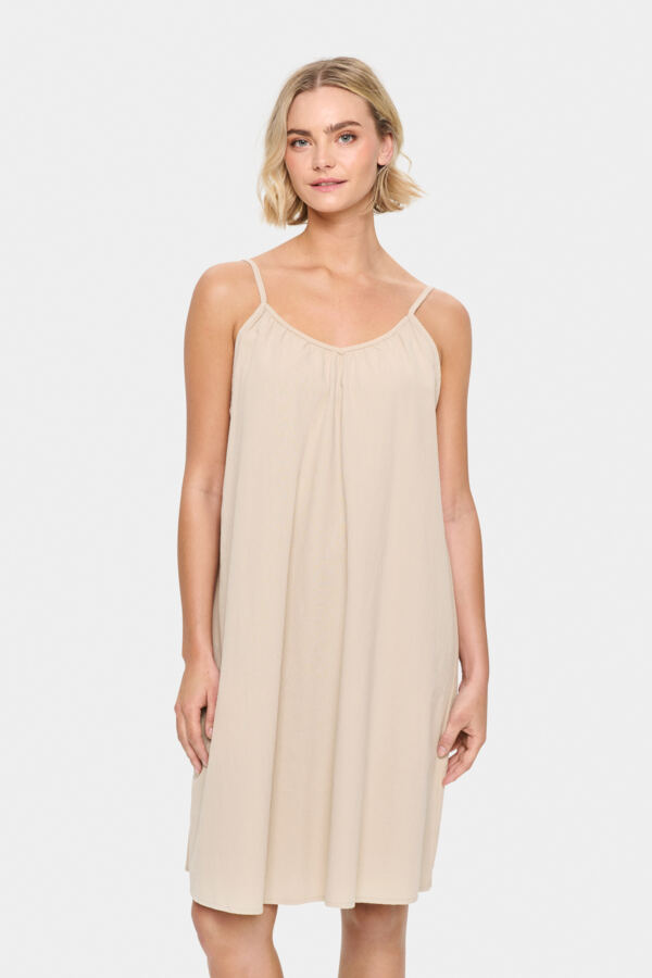 Robe Zalinda