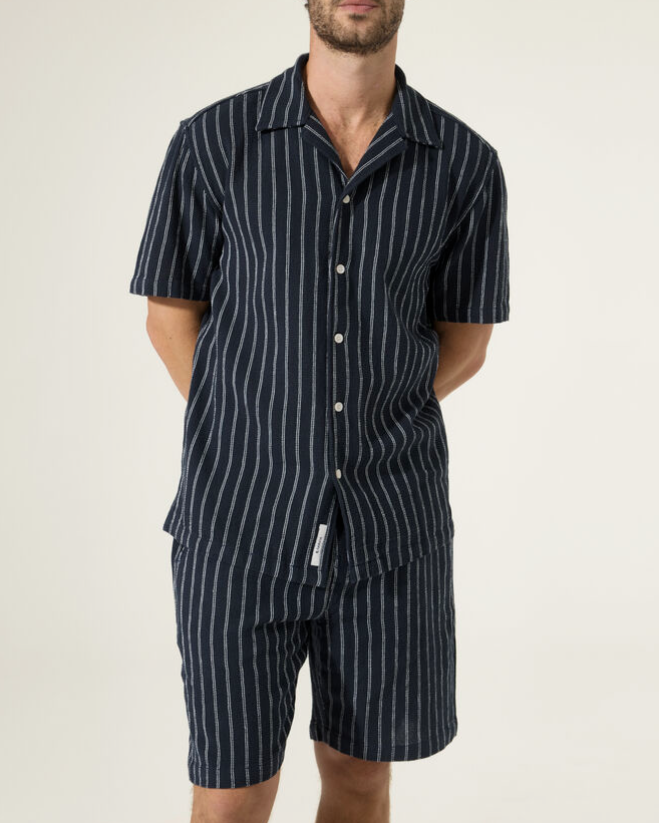 Short Garcia